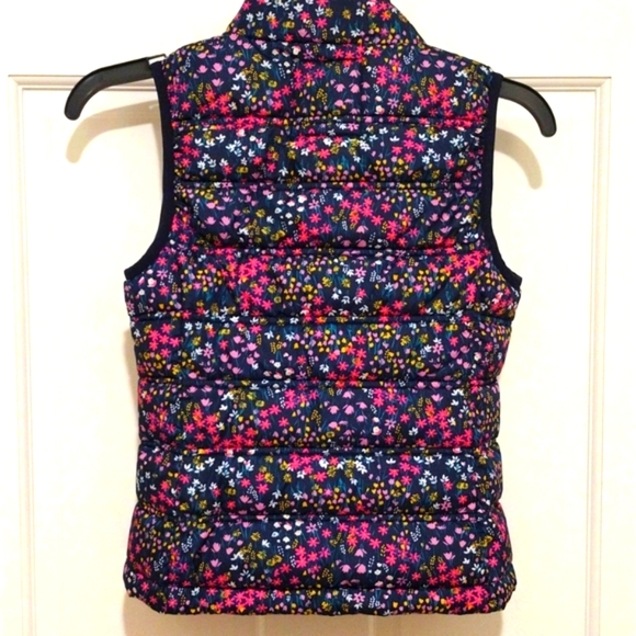 Gap Floral Puffer Vest Size Medium - Picture 8 of 10